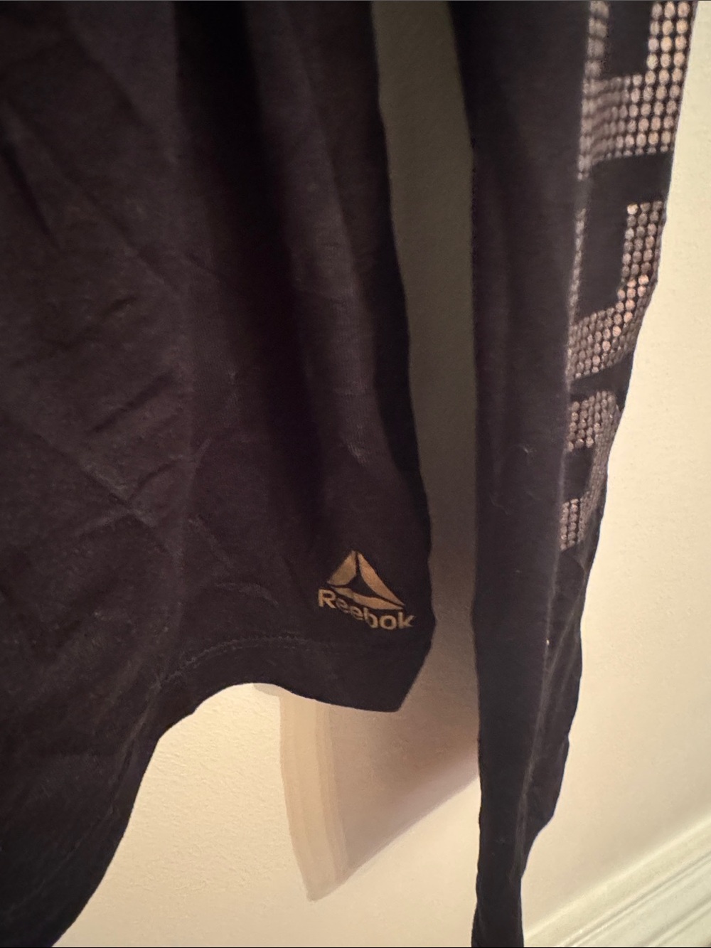 Reebok Black Long-Sleeve Hooded Tee for Women Box 006 - Picture 4 of 5